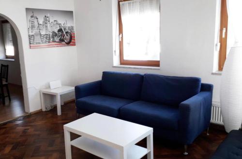 home2stay Worker House Feldstetten Kitchen,Wifi,Smart TV Parking *** in Laichingen, Deutschland