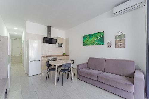 APARTAMENTO EN PARQUE SANTIAGO II 3