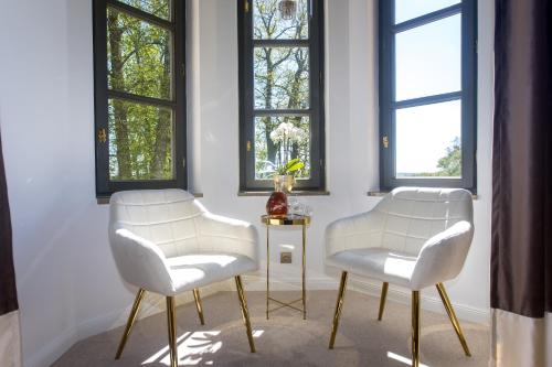 Facilities, Zamek Kvasetice in Havlickuv Brod