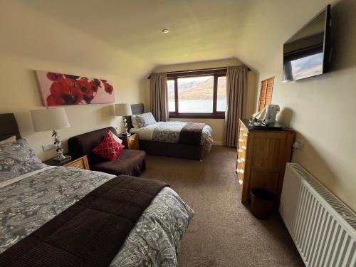 Stronchreggan View Guest House - image 8