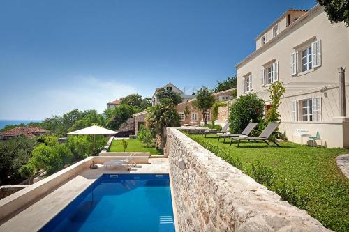 Spectacular holiday villa in Dubrovnik