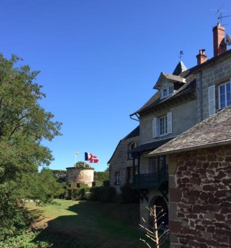 French Corréze Moulin Bleu