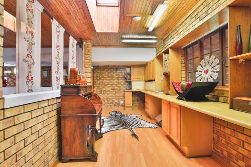 Lobby, Mereke Manor in Pretoria