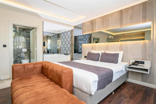 216 Station Suite Gebze in Gebze