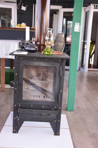 Caretta Caretta Hotel - image 7