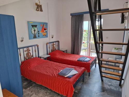 Fengeros Village - main image