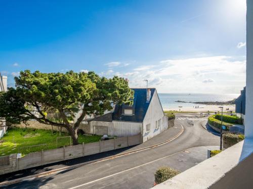 Apartment Port Haliguen Plaisance by Interhome