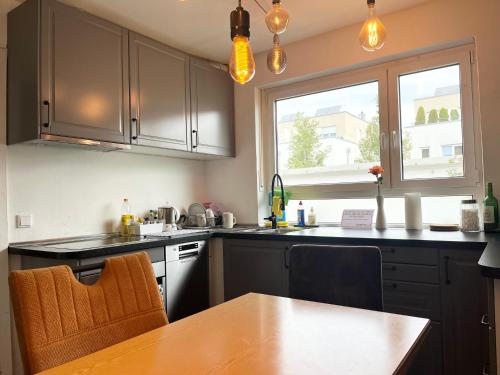 Gemütliche Privatzimmer mit geteiltem Bad, Küche und Garten, Mnichov (fotografie 6)