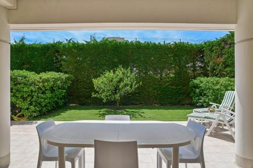 Superbe appart Cannes bord de plage avec piscine