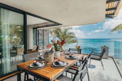 Magnificent 3 Bedroom Penthouse with Rooftop Pool