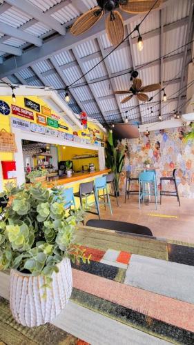 Pub/Lounge, La Jamaca - An Island Vibe Hotel in La Parguera