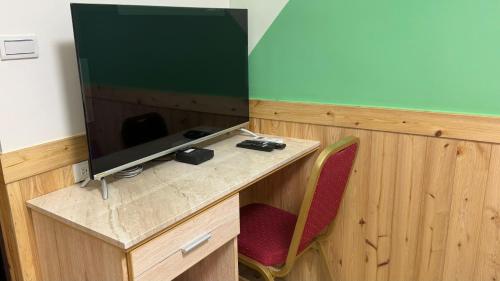 Standard Double Room image 1