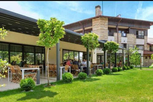 حديقة, Hotel Danubia Park in Veliko Gradiste