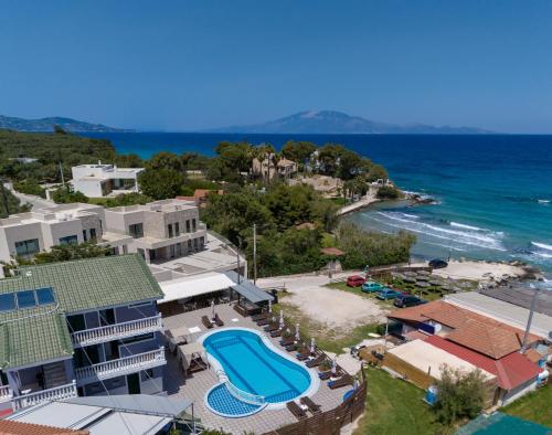 Amarylis Beachfront Studios 5