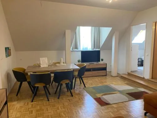 BullsLiving Seeapartment 4 AM CORSO in Velden am Wörthersee, Österreich
