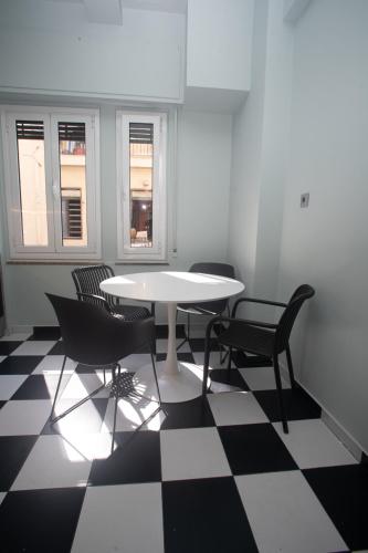 Elegant Apartment Downtown Athens II, Athens (photo 11)