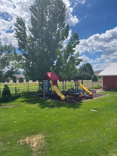 Country Farmhouse in Monroe