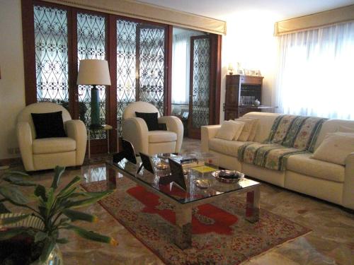 B&B Castellani – Venice, GA