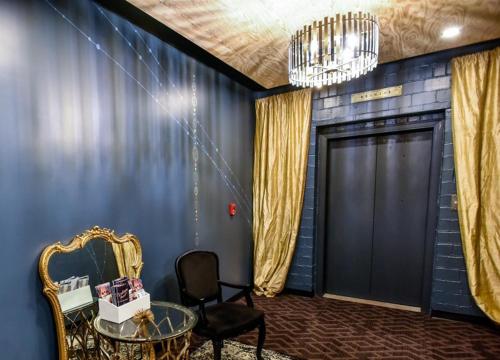 Indigo Pass Boutique Hotel