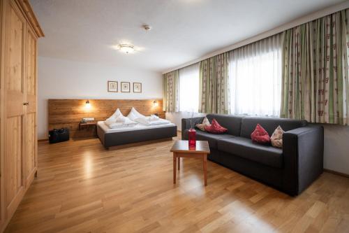 Das Posthaus stubai&smart Hotel in 富爾普梅斯