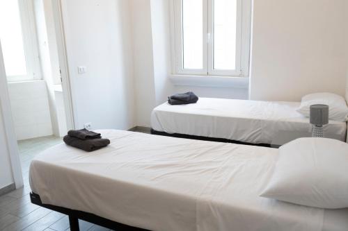 CAV2 [Loreto - Duomo] Apartment Central Of Milan •, Milan