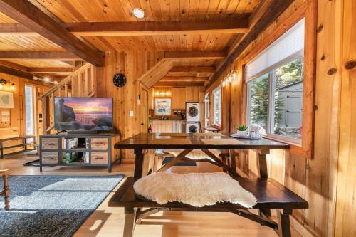 3BD Retreat - 5 Min to Beach Trails & Town in Tahoe City (CA)