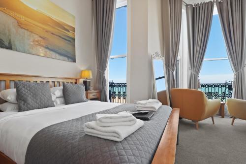 Beach Front Guest House - image 4