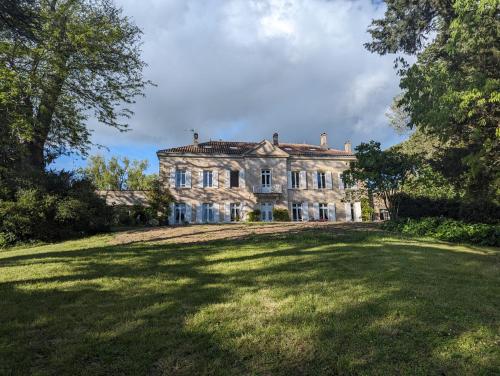 Chateau de Thuries - Location saisonnière - Revel