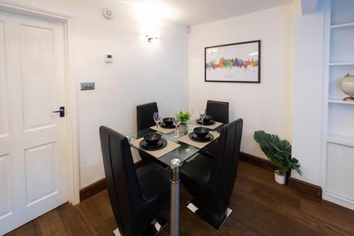 Royal Retreat & Lego Lodge with free parking, Windsor (Foto 6)