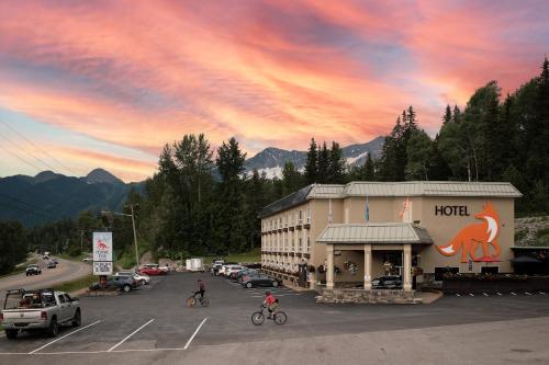 . Fernie Fox Hotel