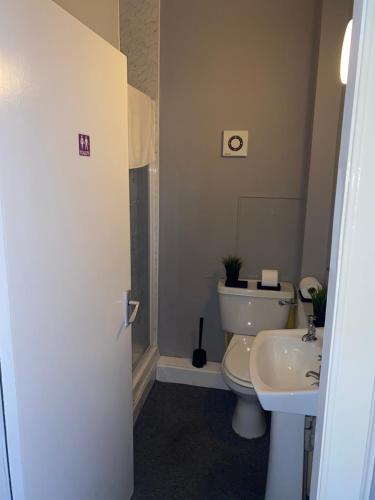 Ellwyn House Room Type - Deluxe Twin Room