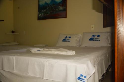 1 double bed, 1 twin bed