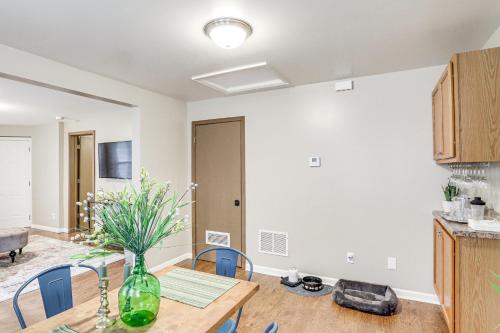 Pet-Friendly Pacific Cottage Near Purina Farms! in Pacific (MO)