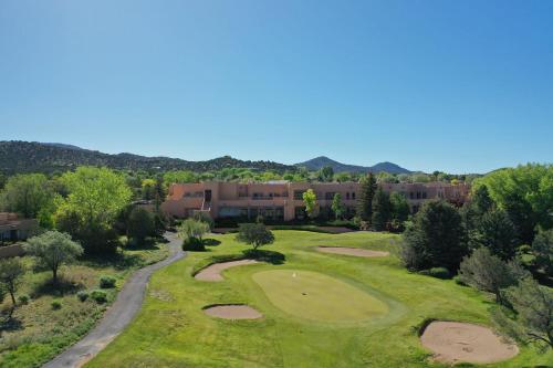Quail Run 650 | Fireplace | Private Patio | 2-Car Garage | Golf Course | Pool & Hot Tub 4