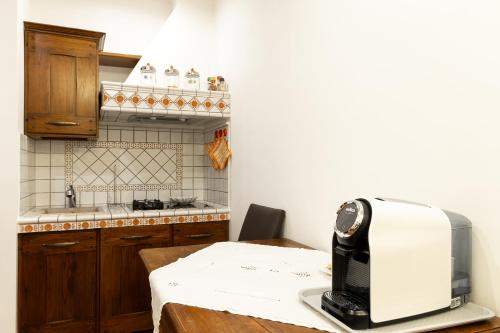Altobelli Apartment - image 5