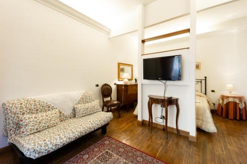 Altobelli Apartment - image 2