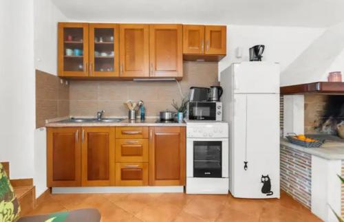 Apartment with Whirlpool and BBQ near Poreč, Baderna (fotografie 7)