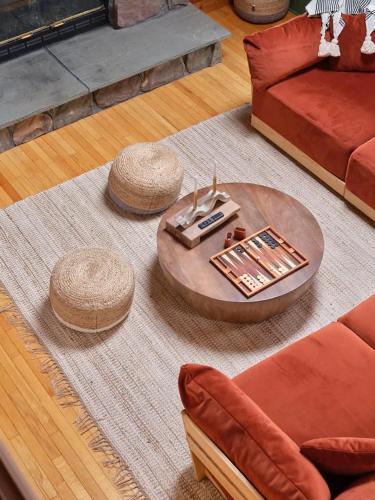 Designer Chalet with Hot Tub and Fire Pit by Summer in Margaretville, USA