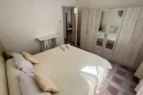 Appartement Coco - 3 chambres RDC - Namaste lounge