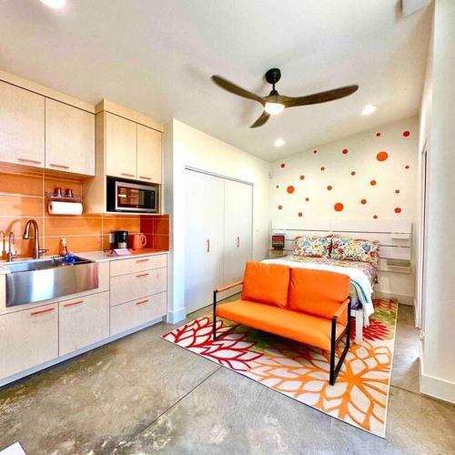 Modern Casita In Highly Desirable Arcadia Area thumb 4