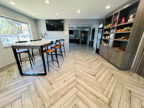 ล็อบบี้, Quality Inn Tracy I-205 in แทรซี (CA)