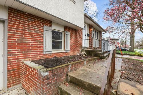 Housepitality - The Woodward Park Charmer - 4BR in Columbus, USA