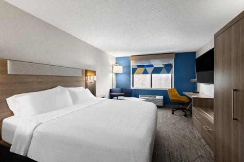 Holiday Inn Express Grove City - Premium Outlet Mall By IHG in Springfield Township (PA)