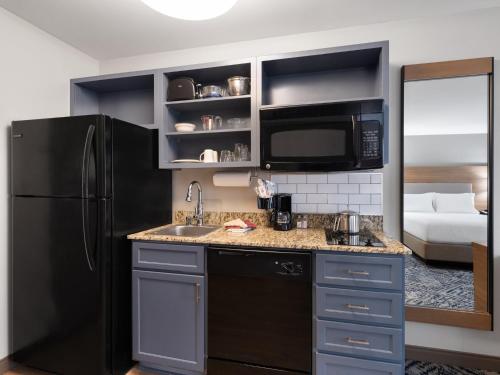 雷德克里夫诺克斯堡烛木套房酒店 雷德克里夫诺克斯堡烛木套房酒店