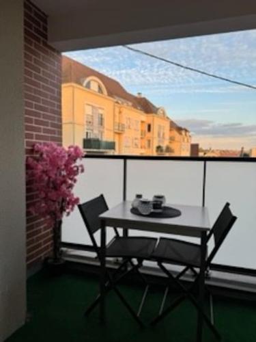 Вид, Bel Appartement gare Wifi parking in Корбей-Ессон