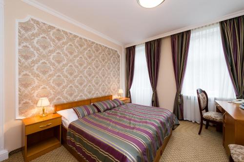 Hotel Saint Petersburg - image 6