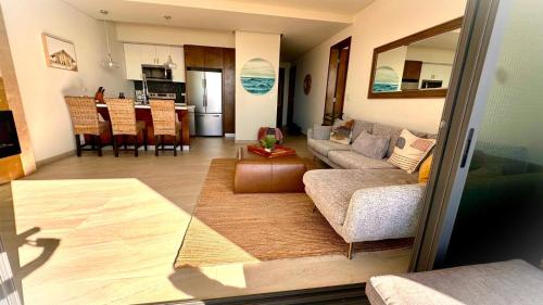 Luxury, Ocean View, Pool, Jacuzzi, Valle de Guadalupe, Los Portales De Garcia, Splash, Encanto Restaurants, Surf Breaks in Primo Tapia, Rosarito