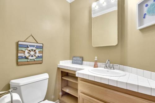 Pine Street #2 in Oceanside, USA