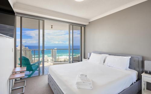 Oceanview 3 Bedroom Apartment in Surfers Paradise - Serain Residences - Gold Coast