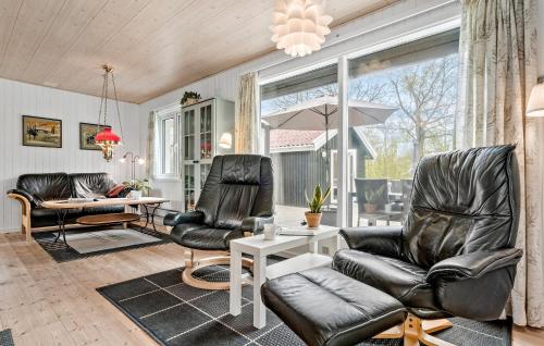 Beautiful Home In Hemmet With Wifi